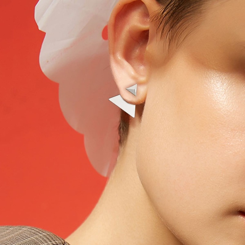 

Triangle Shaped Stud Earrings 1pair, Silver
