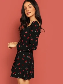 SHEIN Vestido con estampado de cereza de cuello cuadrado con cordón - Negro - Ver 3