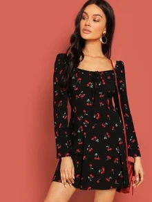 SHEIN Vestido con estampado de cereza de cuello cuadrado con cordón - Negro - Ver 1
