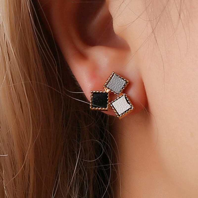 

Color-block Square Stud Earrings 1pair, Multicolor
