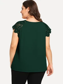 SHEIN Clasi Top de hombro con encaje floral de cuello reunido-grande - Verde Oscuro - Ver 2