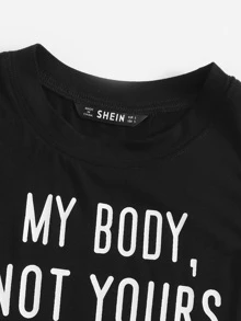 Muchica Slogan Graphic Crop Top - Black - View 4