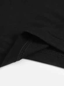 Muchica Slogan Graphic Crop Top - Black - View 5