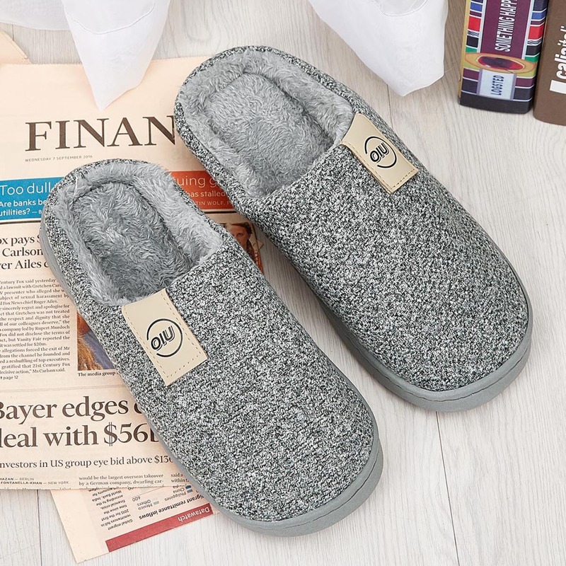 

Guys Patch Decor Fluffy Slippers, Grey