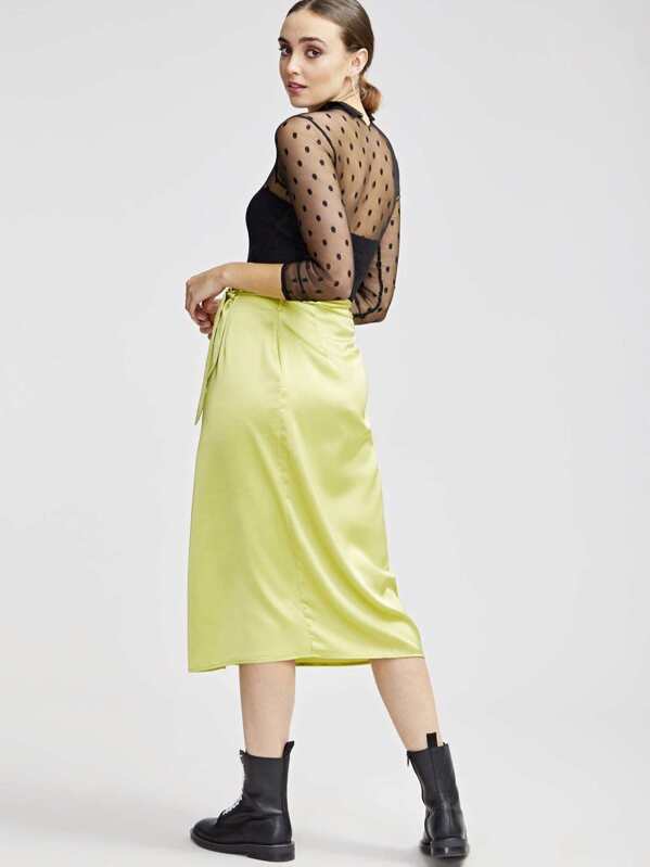 Falda Midi Definicion