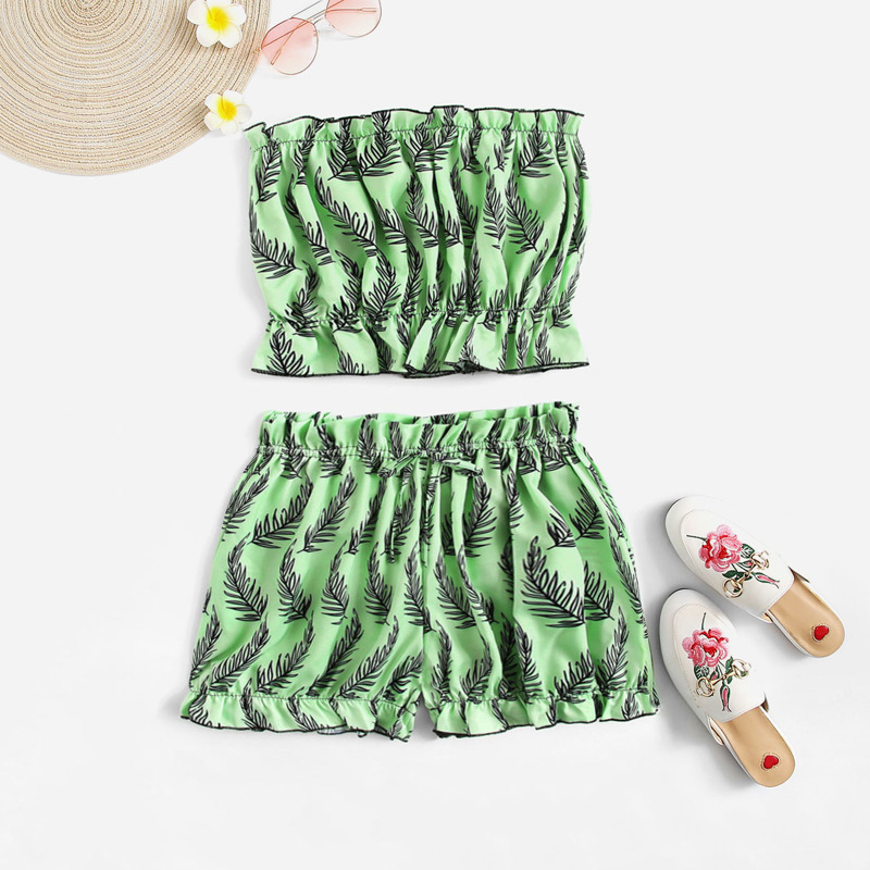

Lettuce Frill Leaf Print Bandeau Top With Shorts, Green