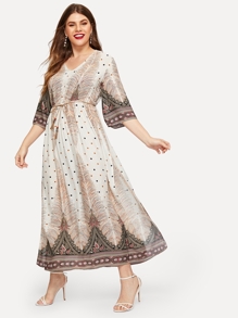Plus Paisley Belted Split Side Dress