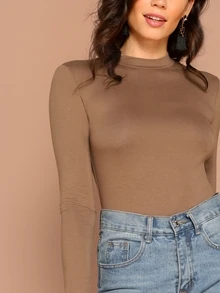 SHEIN Privé 小高領顯瘦合身tee - 駝色 - 查看 4