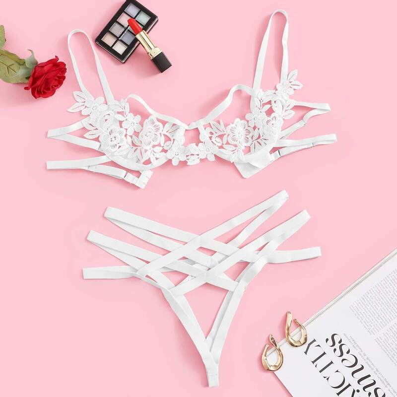 

Appliques Harness Underwire Lingerie Set, White