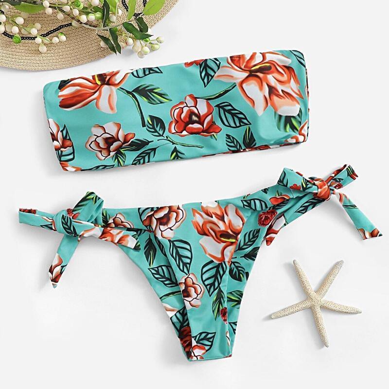 

Random Floral Bandeau With Tie Side Bikini, Multicolor