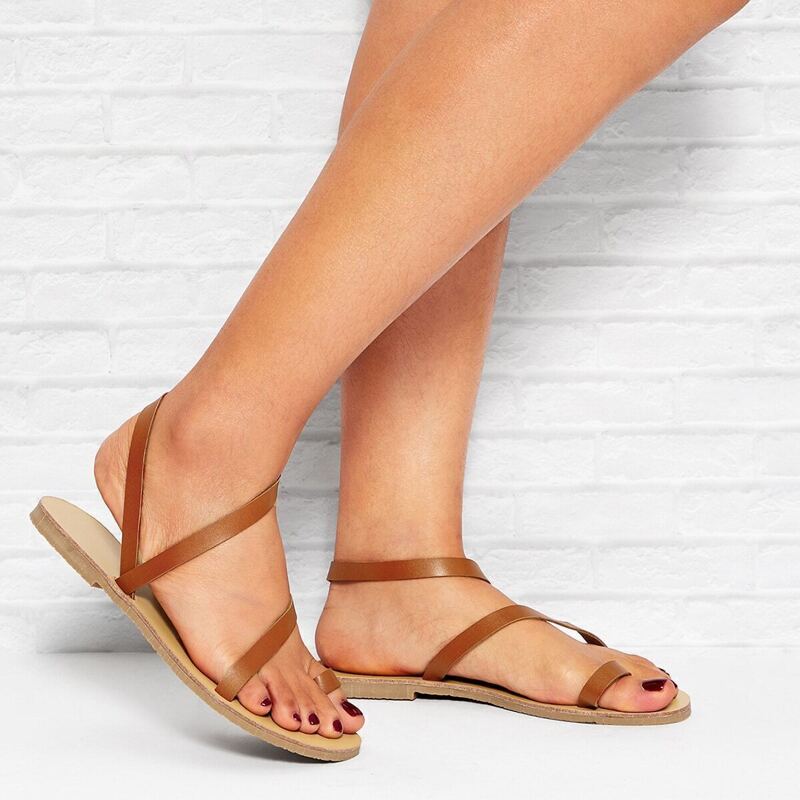 

Strappy Toe Ring Flat Sandals, Brown