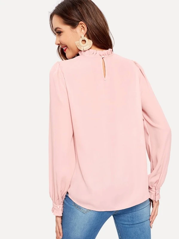 Blusa fruncido de cuello y puño fruncido sencilla | Mode de Blusa fruncido de cuello y puño fruncido sencilla | Mode de