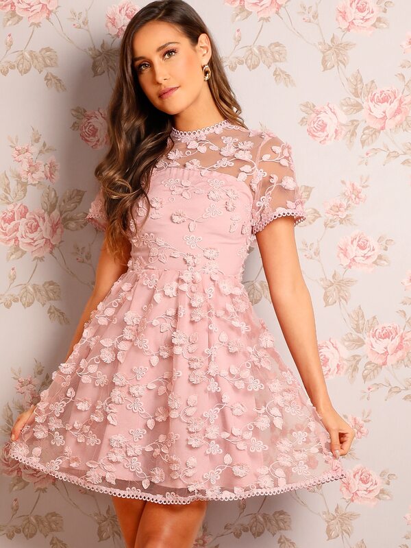 SHEIN Kleid mit Blumen Applikation | aktuelle Trends, günstig kaufen |  SHEIN Deutschland