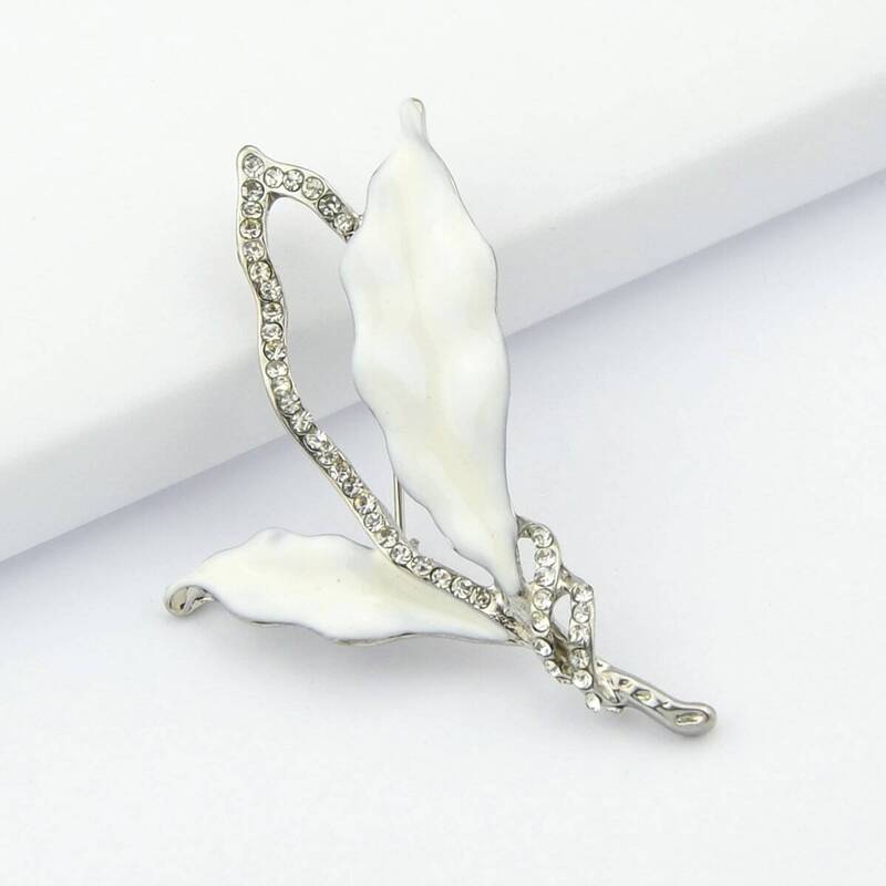 

Enamel Rhinestone Flower Shape Brooch, Silver