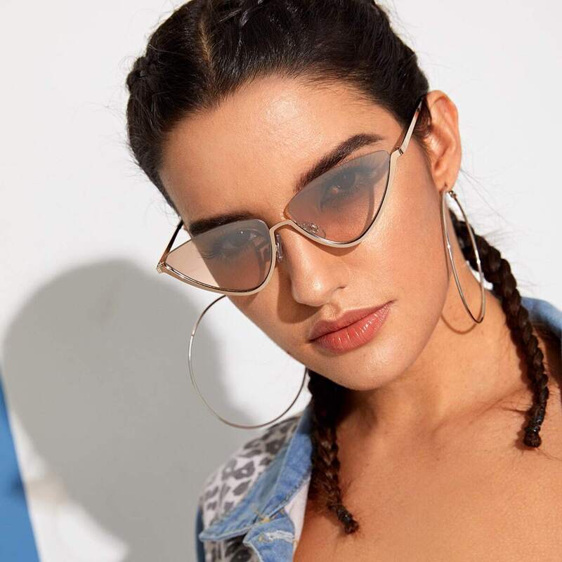 

Flat Lens Cat Eye Sunglasses, Champagne