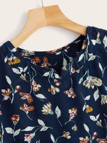 Ditsy Floral Curved Hem Blouse - Navy Blue - View 4