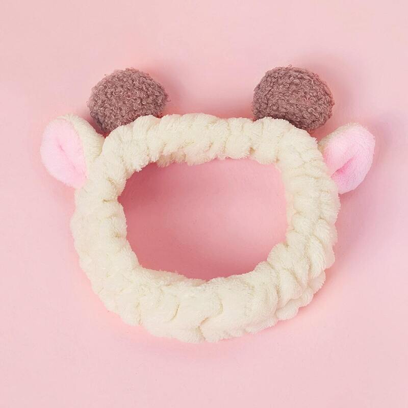 

Horn Detail Bath Headband 1pc, Multicolor