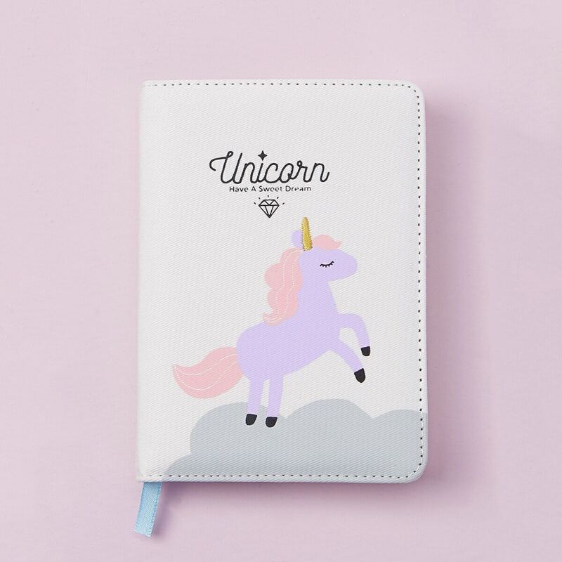 

Random Unicorn Print Notebook 1pack
