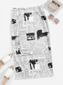 Newspaper Print Split-back Skirt