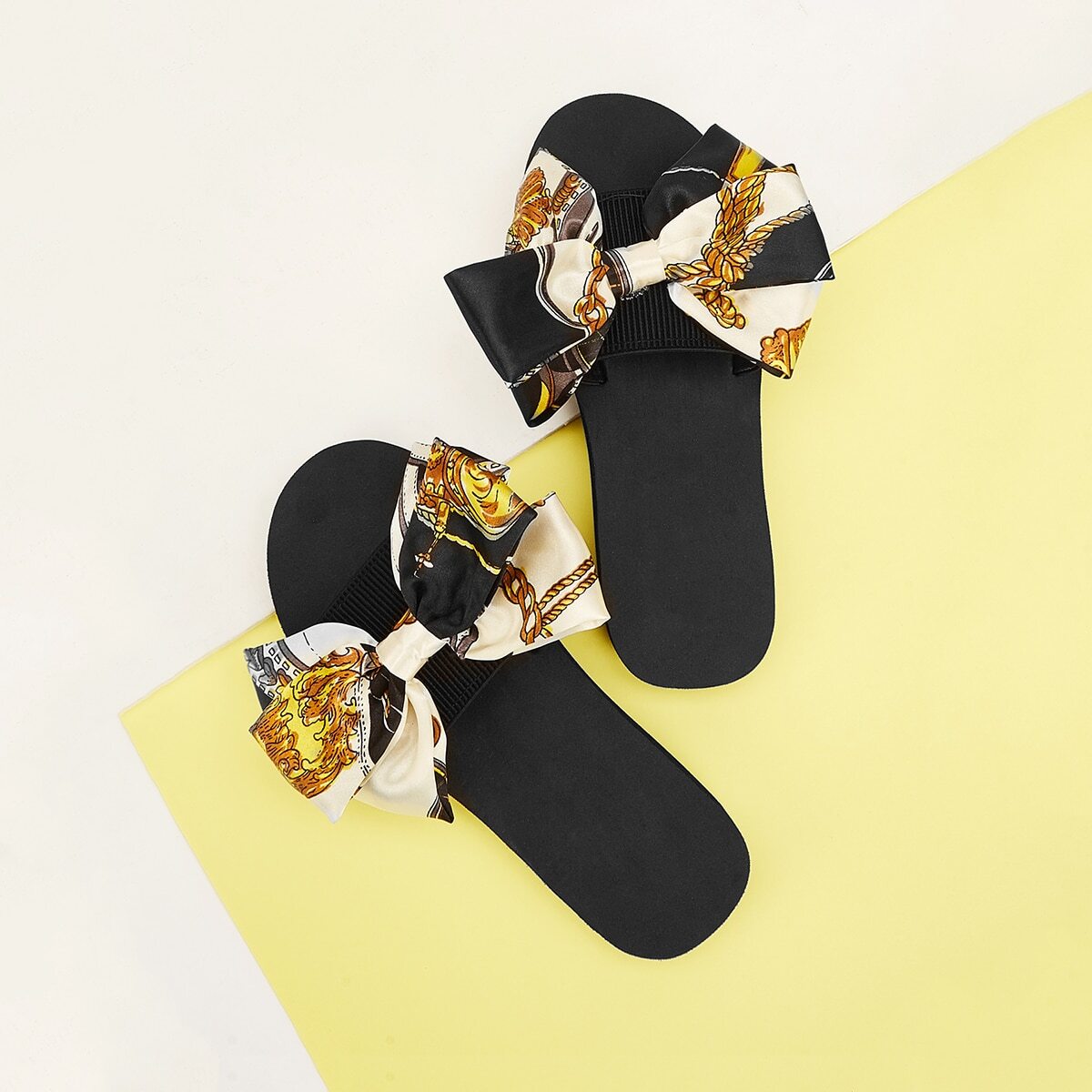 Image of Bow Decor Open Toe Slippers