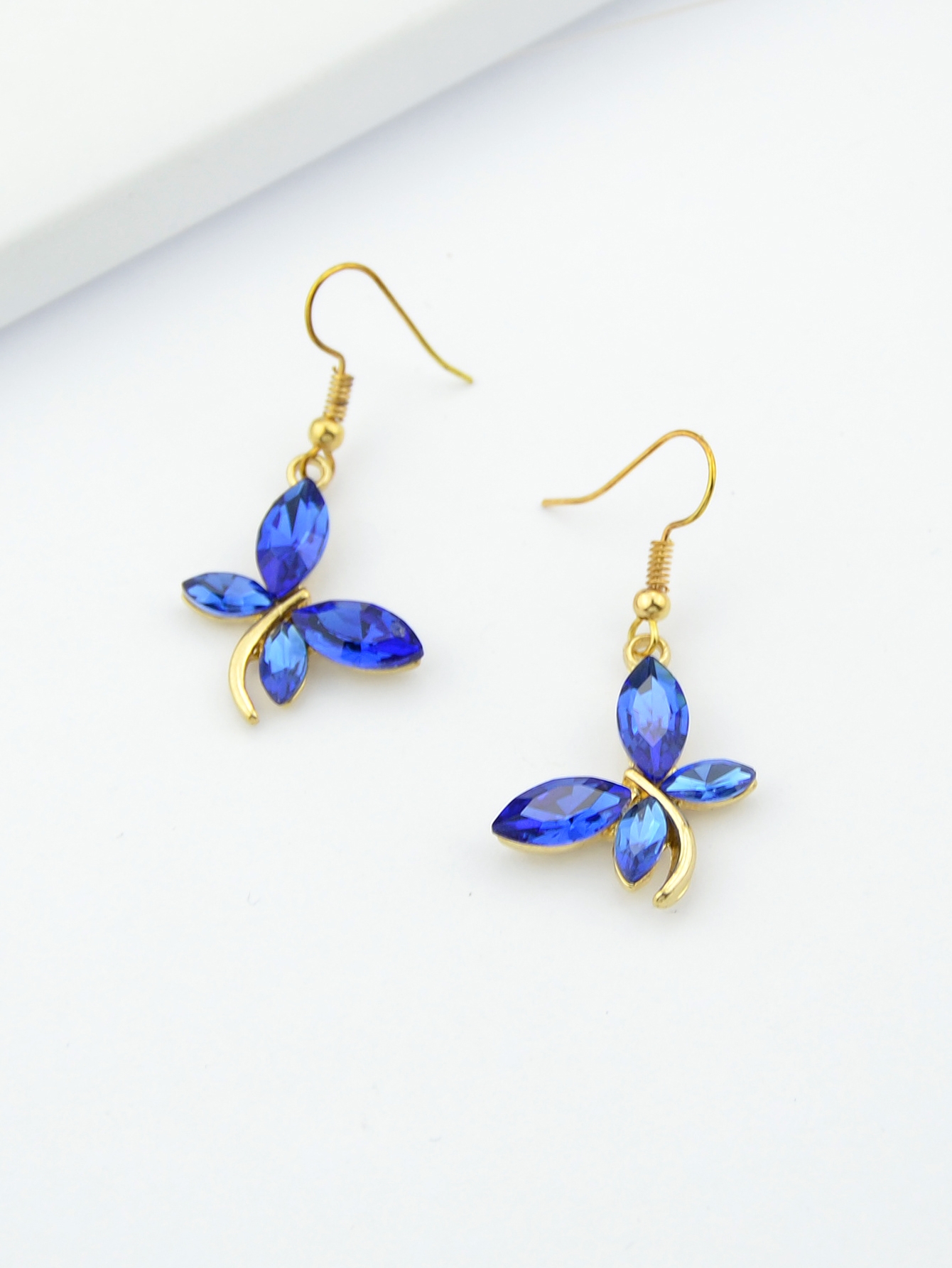 Costume Beautiful Imitation Crystal Butterfly Pendant Fashion Jewelry