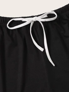 SHEIN Unity Slogan & Figure Graphic Top & Dolphin Shorts PJ Set - Black - View 4