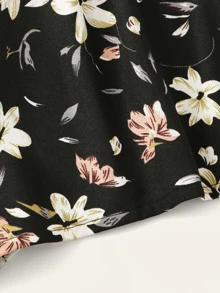 SHEIN VCAY Floral Print Knot Front Off The Shoulder Playsuit - Multicolor - View 5