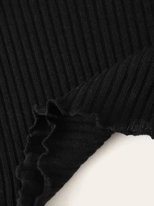 SHEIN EZwear Ribbed Lettuce-Edge Crop Top