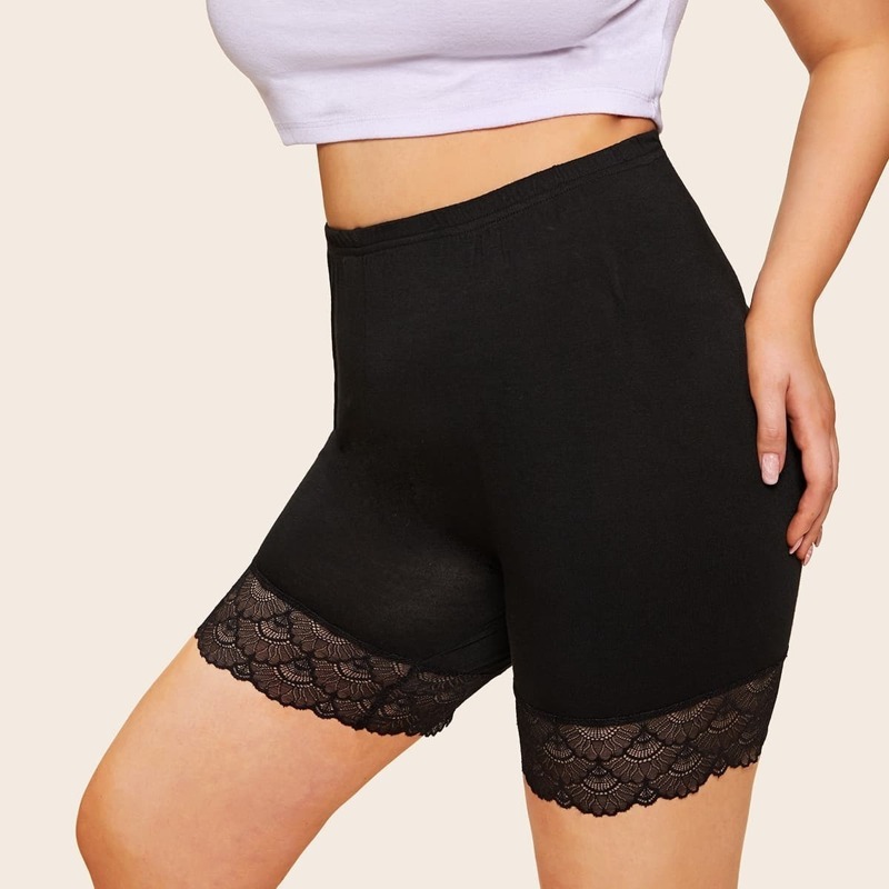 

Plus Contrast Lace Shorts, Black