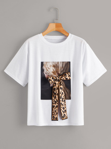 Figure Print Tie Front Tee