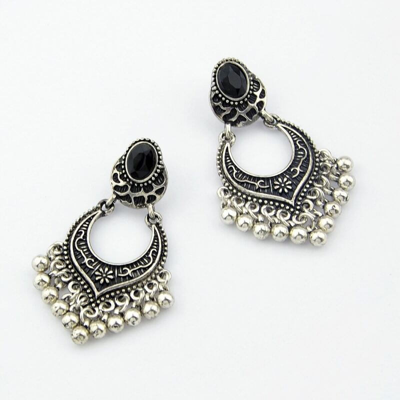 

At-Silver Vintage Beads Geometric Dangle Earrings, Black and white
