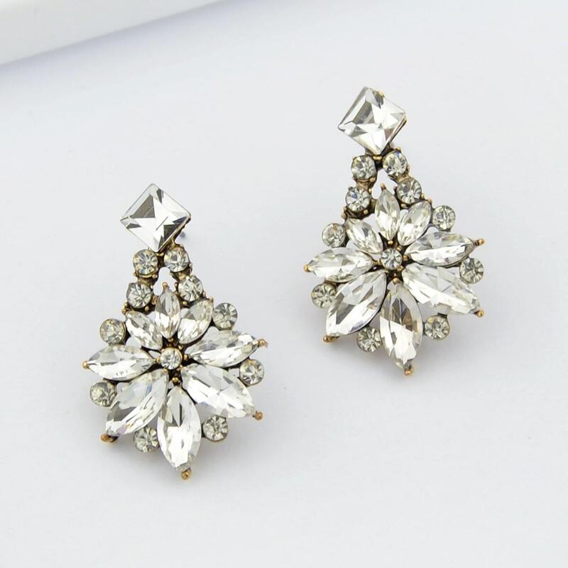 

White Rhinestone Flower Drop Earrings