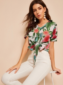 Floral & Leaves Print Knot Hem Blouse