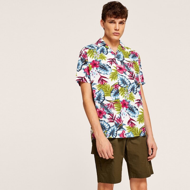 Guys Notched Collar Tropical Shirt, Multicolor