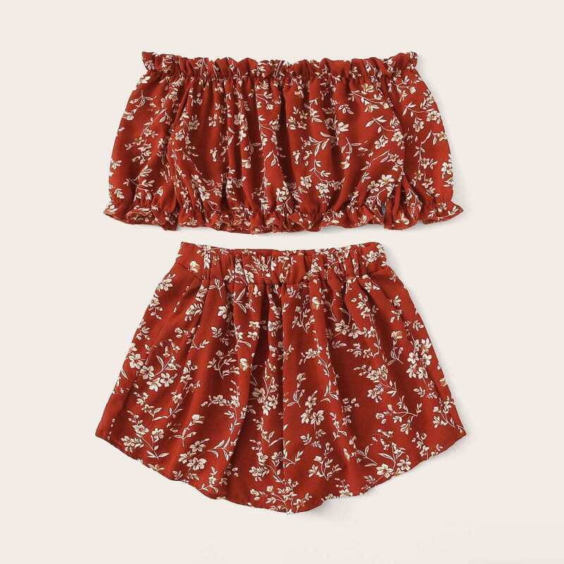 

Plus Off Shoulder Frill Calico Top With Shorts, Burgundy