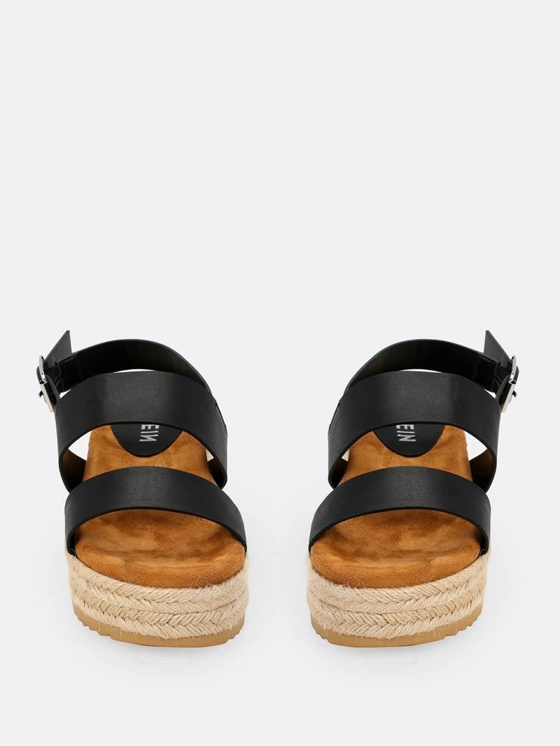 Forme Avec À Boucles Sandales Plate CBeQrWdxEo