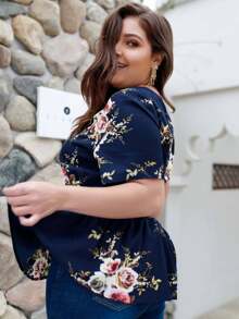 SHEIN LUNE Plus Zip Floral Print Shirred Blouse - Multicolor - View 2