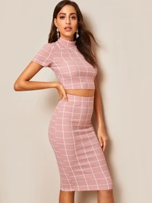 SHEIN Privé Conjunto top corto de cuello alto con estampado de cuadros con falda ajustada - Rosa Pálido - Ver 4
