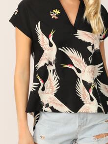 SHEIN V-cut Neck Flamingo Print Asymmetrical Hem Blouse - Black - View 4