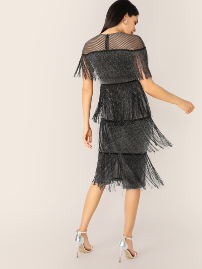 Vestido brillante bajo con abertura con fleco a capas con malla Vestido brillante bajo con abertura con fleco a capas con malla