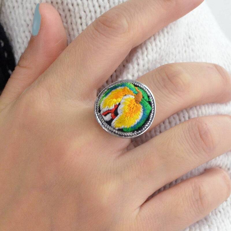 

Yellow Handmade Embroidery Flower Pattern Round Finger Rings, Multicolor