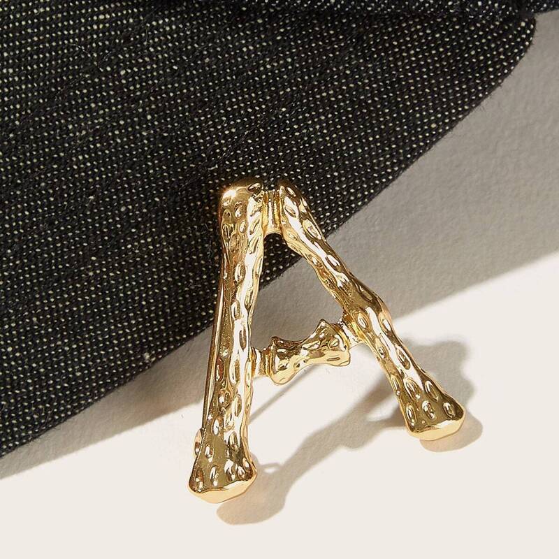 

Letter Shaped Brooch 1pc, Gold
