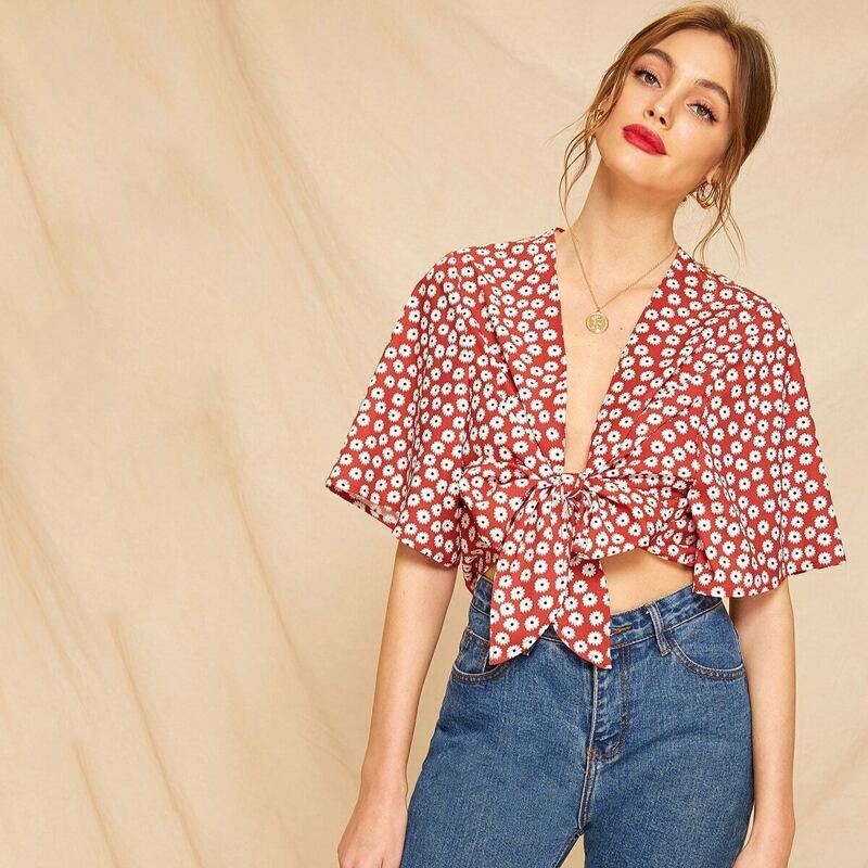 

Ditsy Floral Knot Kimono, Red