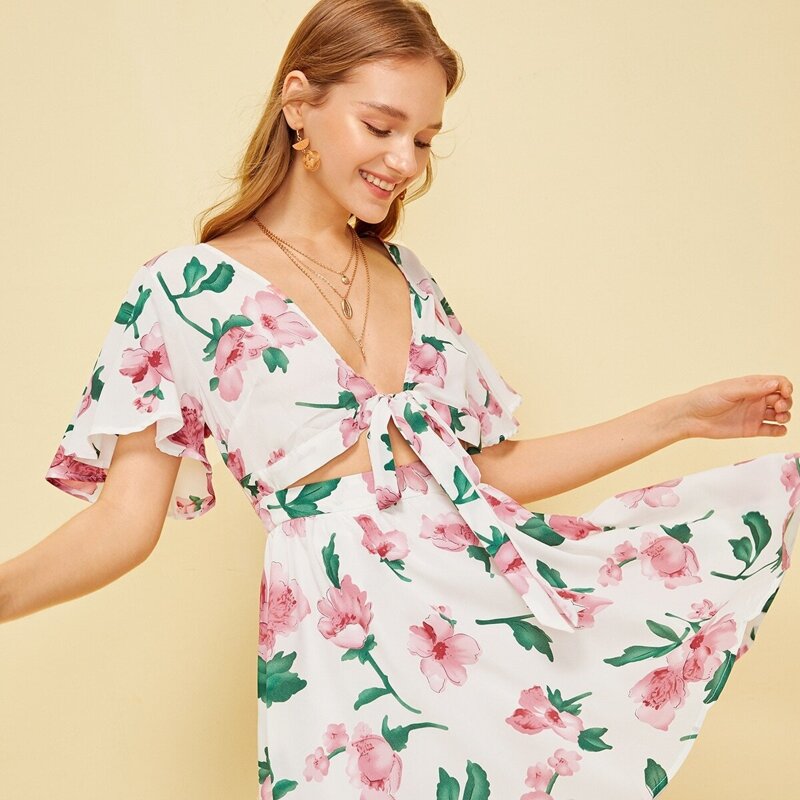 

Cutout Back Knot Front Flutter Sleeve Floral Dress, Multicolor