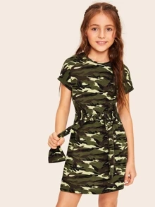 SHEIN 女孩繫帶腰迷彩tee洋裝 - 彩色 - 查看 1