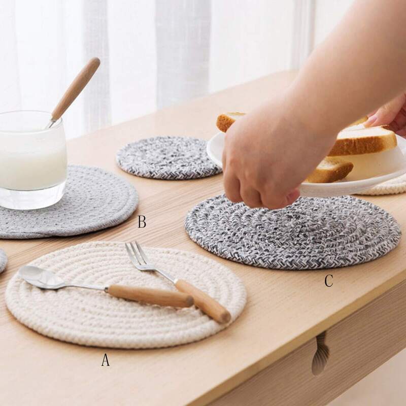 

Weave Round Placemat 1pc, Multicolor