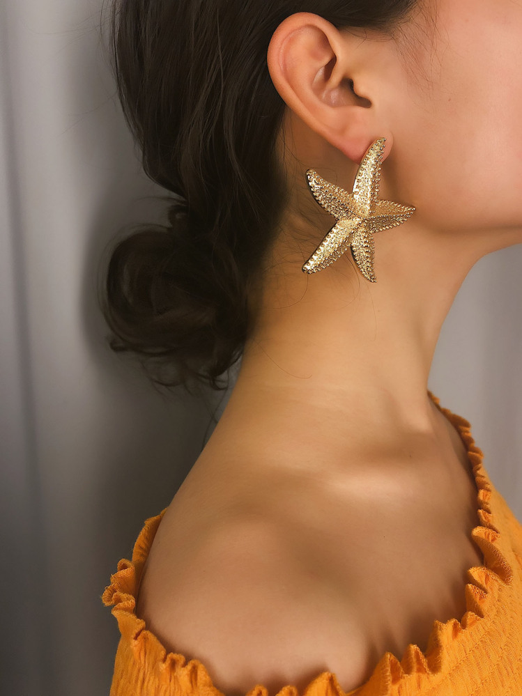 Seastar Shaped Stud Earrings 1pair - Yellow Gold - View 1