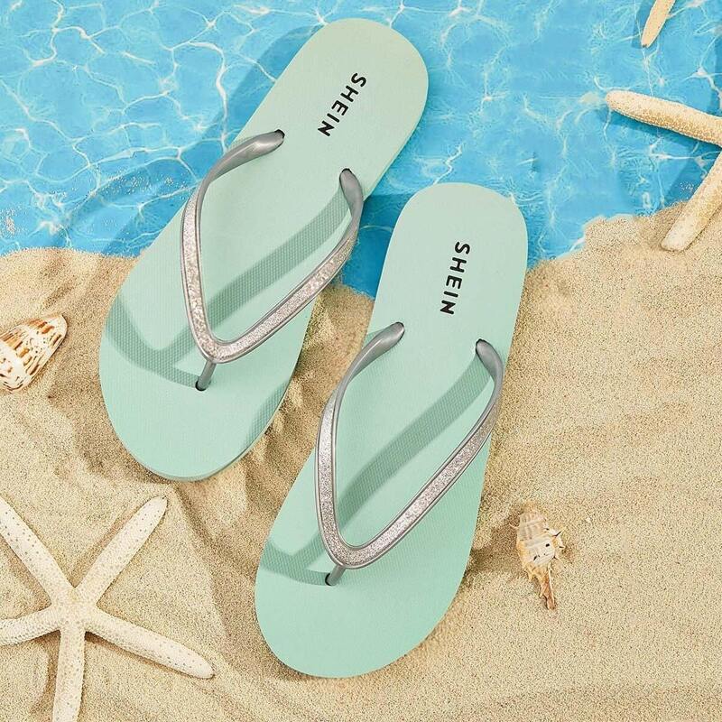 

Glitter Detail Toe Post Slippers, Green