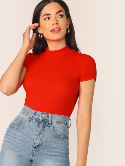 Ribbed Mock Neck Cropped Tee