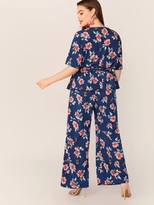 SHEIN 大碼花卉自腰帶上衣和闊腳褲子套裝 - 彩色 - 查看 3
